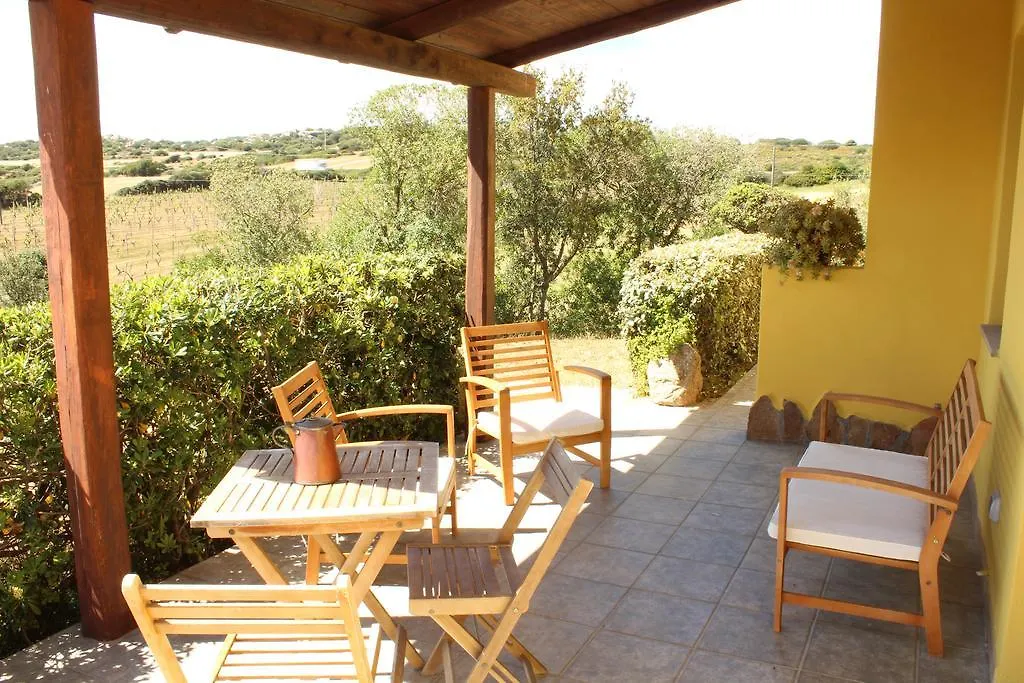 Agriturismo Campesi Casale Tra Le Vigne Aglientu Alloggio per agriturismo